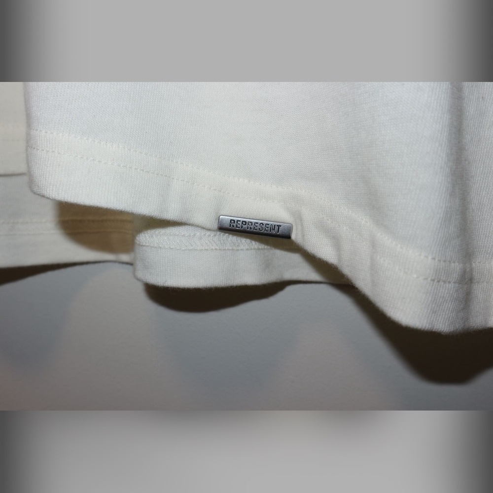 Represent Clo T-Shirt Size M New Never Worn - image 4